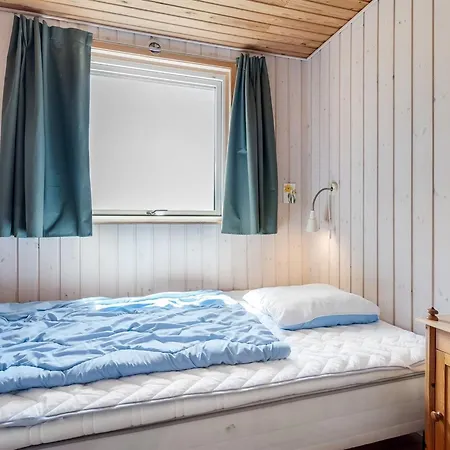Tatianna - 100m From The Sea By Interhome Holiday home